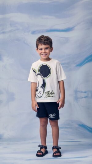 Conjunto Youccie Camiseta Mickey Branca Bermuda Moletinho