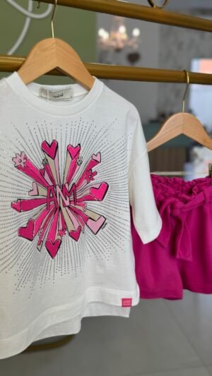 Conjunto Animê Com Aplicações E Short Pink