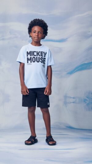 Conjunto Mickey Mouse Azul Com Bermuda Preta